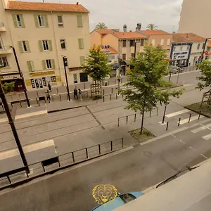 L'or Dans La Partner Séjour chez l'habitant